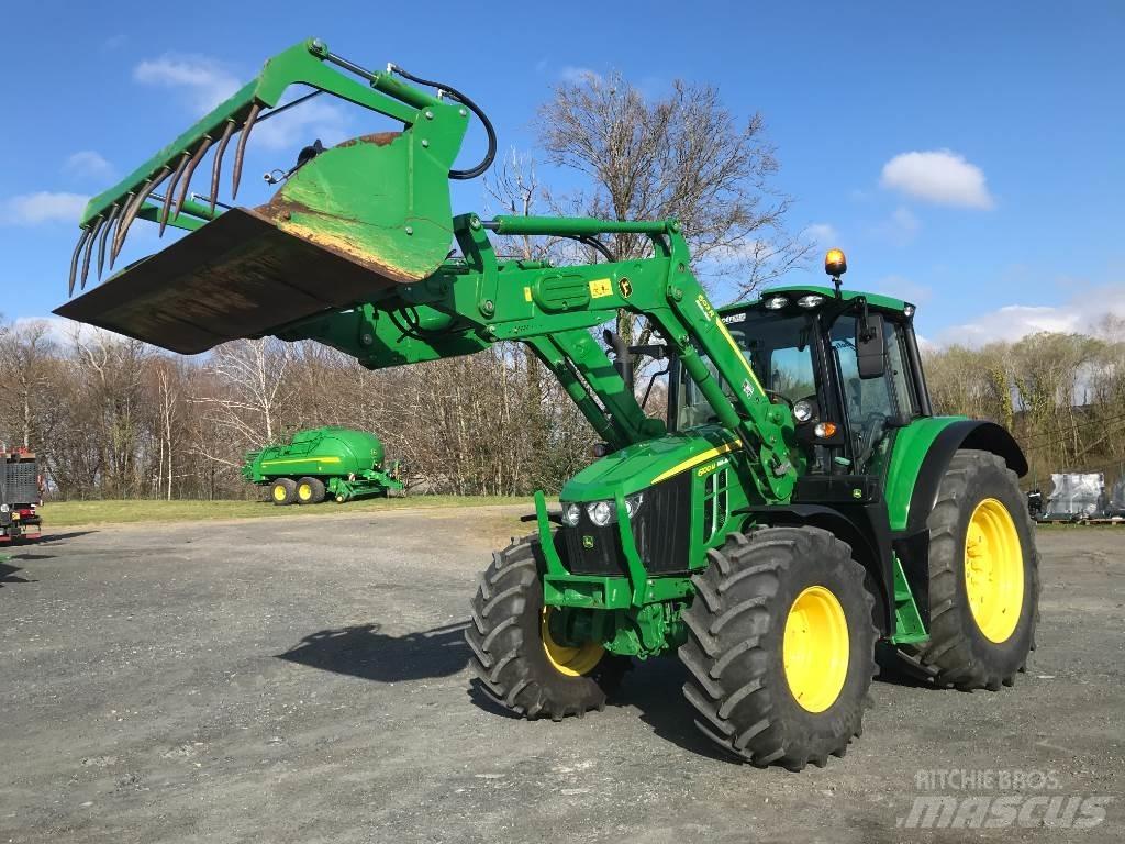 John Deere 6100 M Traktoren