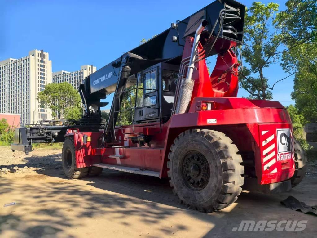 Kalmar DRT 450 Reach-Stacker