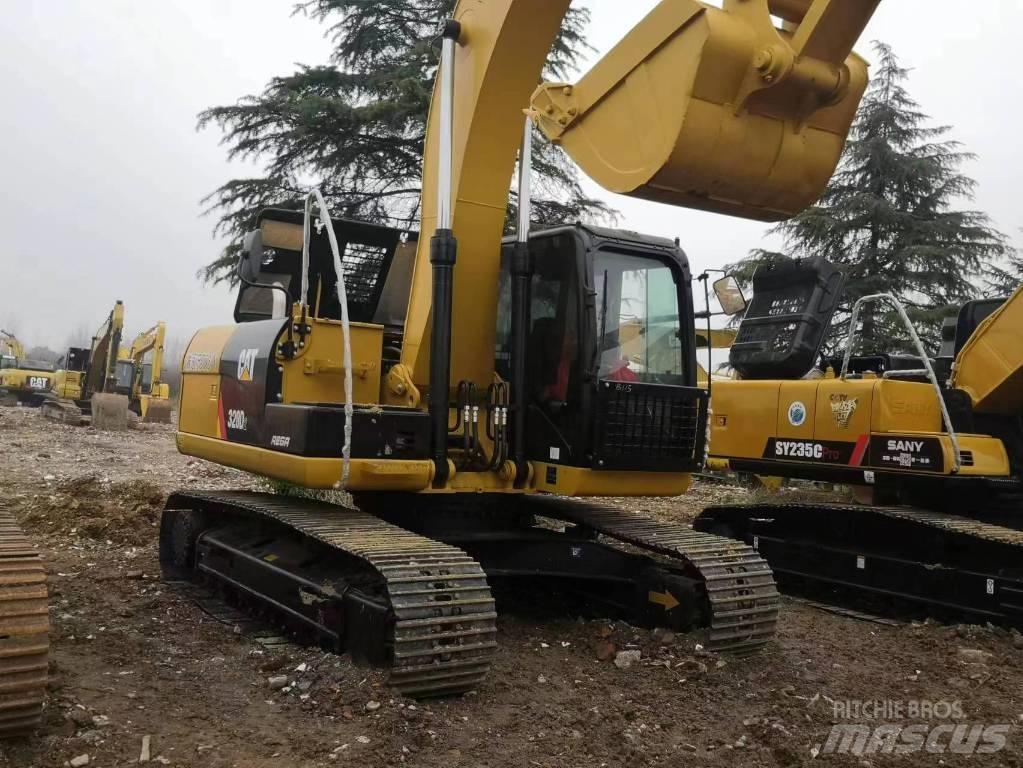 CAT 320 D Raupenbagger
