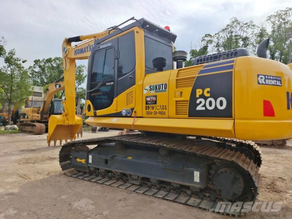 Komatsu PC 200-8 Raupenbagger