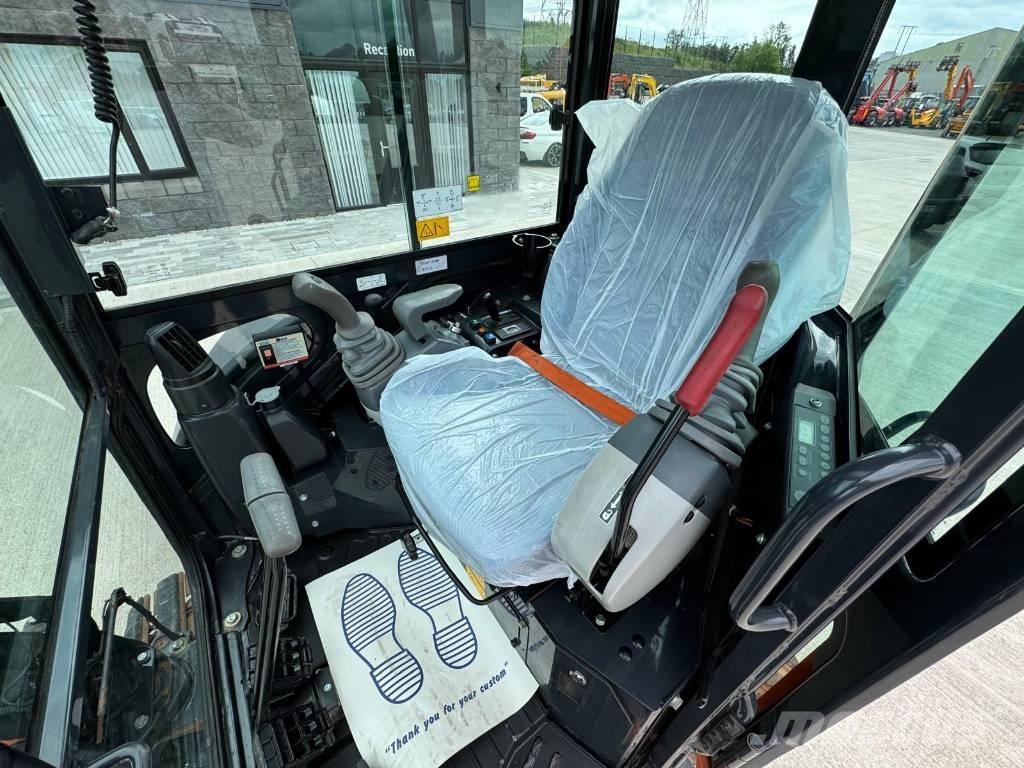 Hitachi ZX 26 U-6CLR Minibagger < 7t