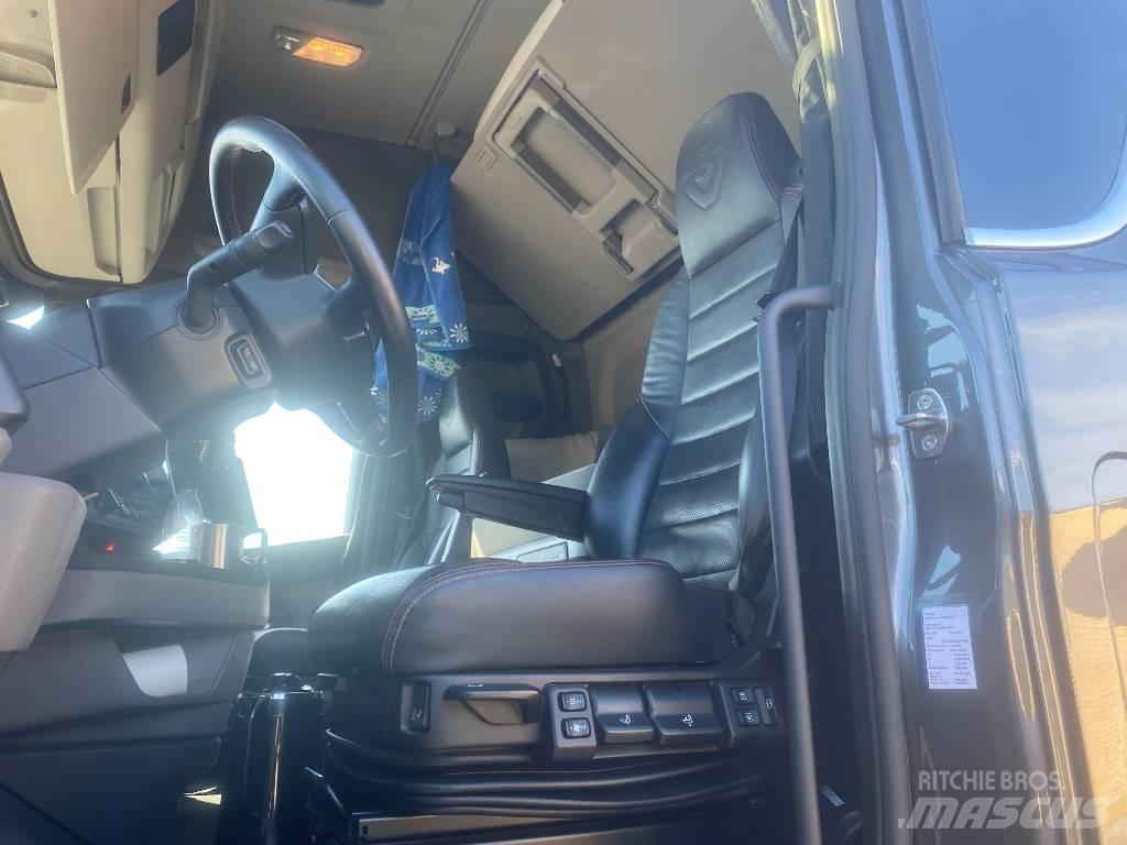 Scania S 520 Kastenaufbau