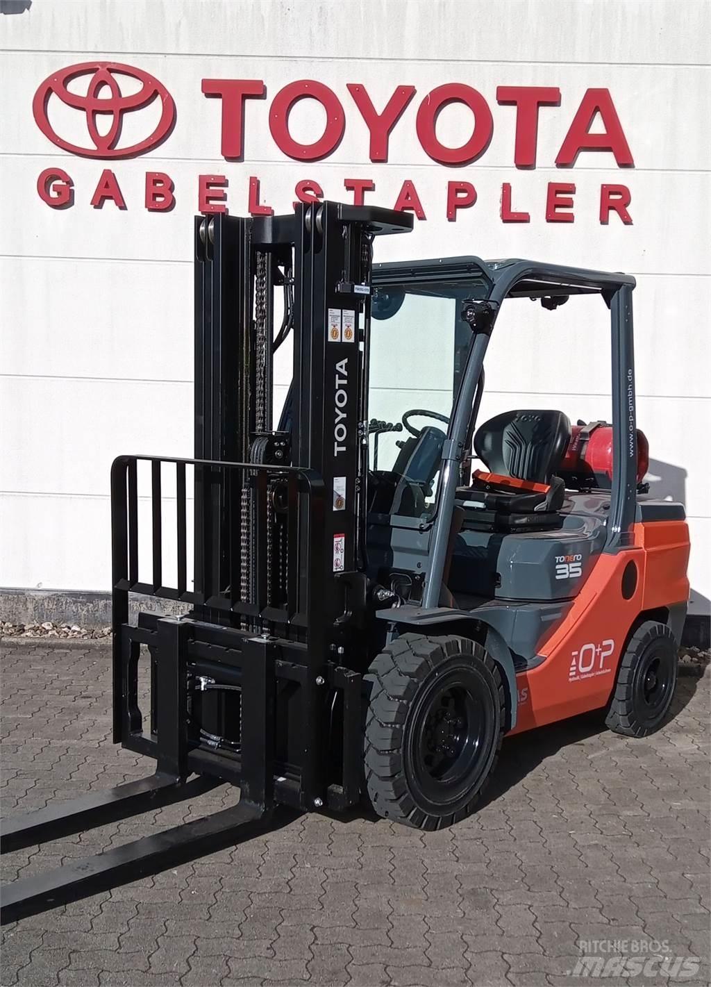 Toyota 02-8FGJF35 Gas Stapler