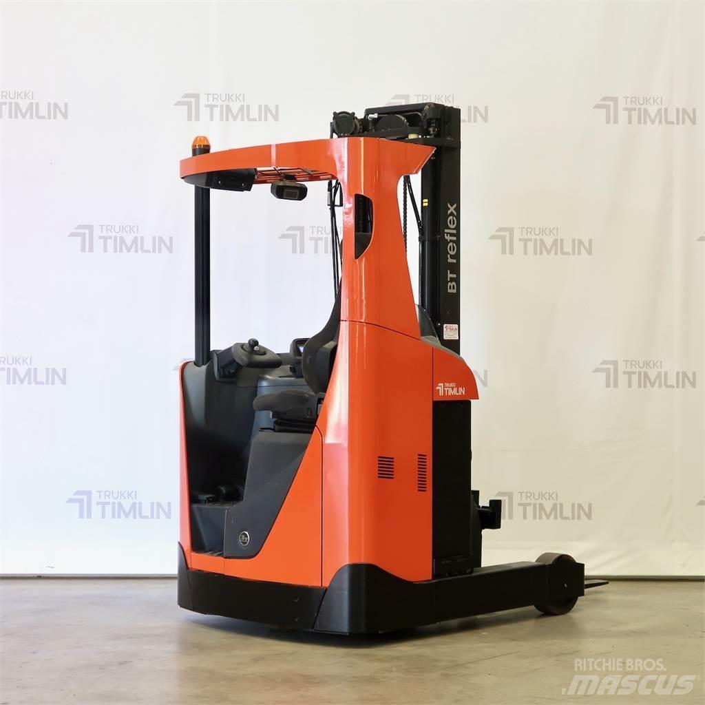 BT RRE140 Elektro Stapler