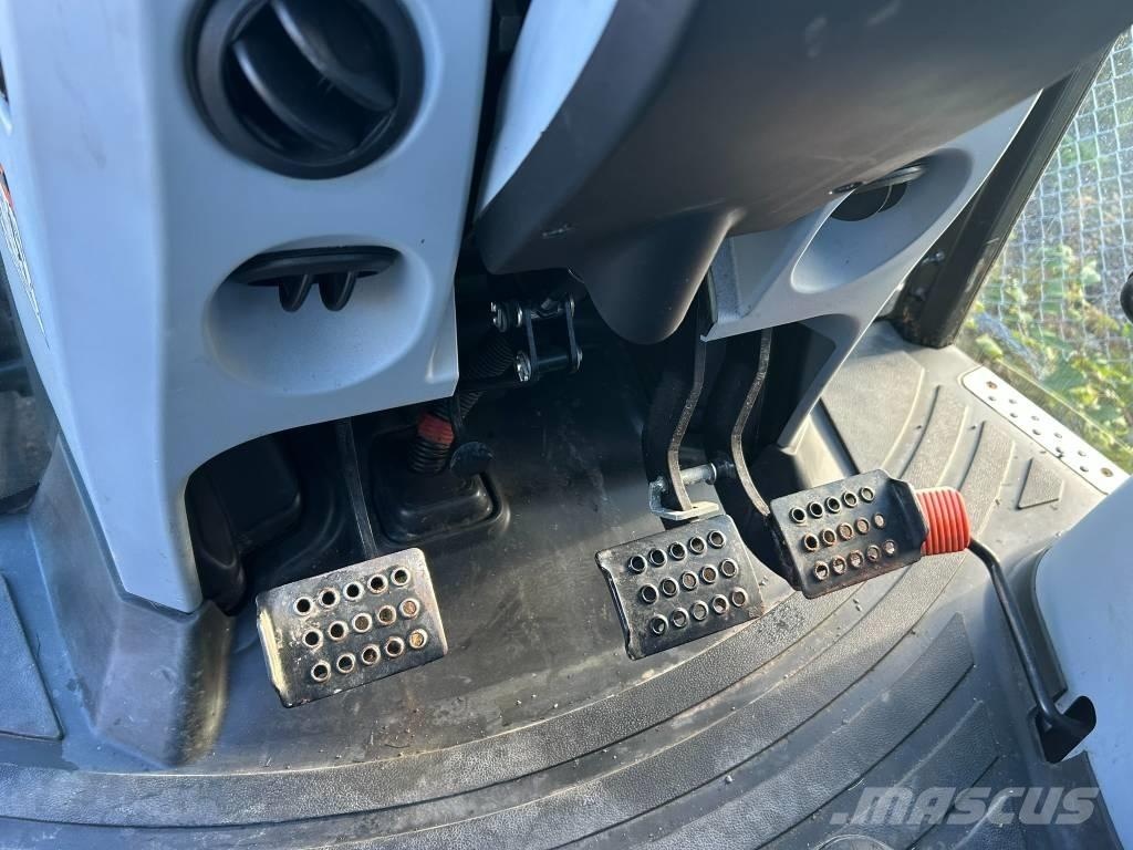 New Holland T 5.105 Traktoren