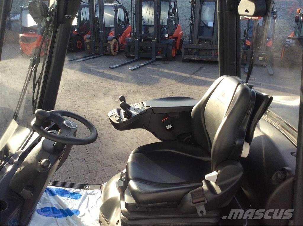 Linde H18T Gas Stapler