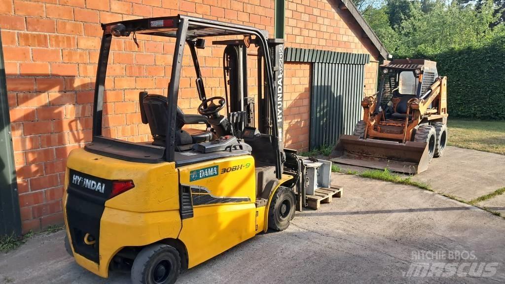Hyundai 30 BH-9 Elektro Stapler