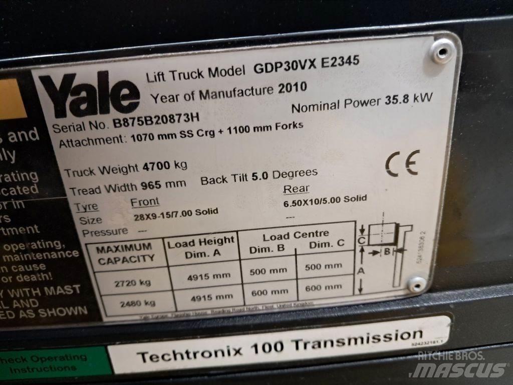 Yale GDP30VX Diesel Stapler