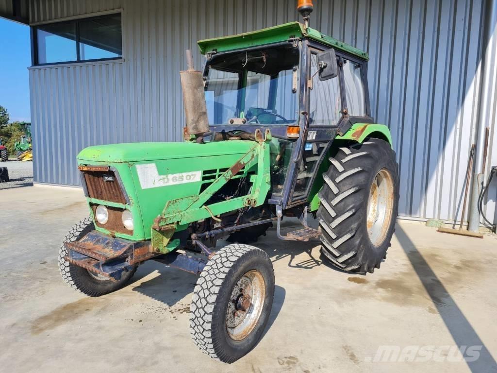 Deutz-Fahr D 6507 Traktoren