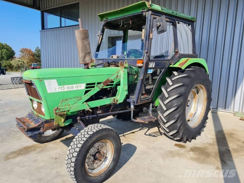 Deutz-Fahr D 6507 Traktoren