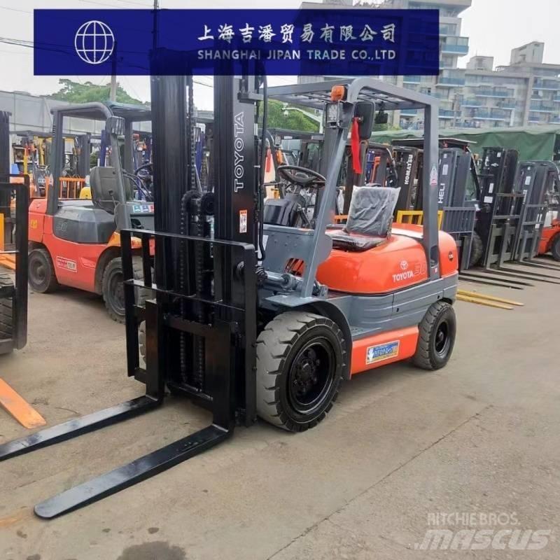 Toyota 6 F Diesel Stapler