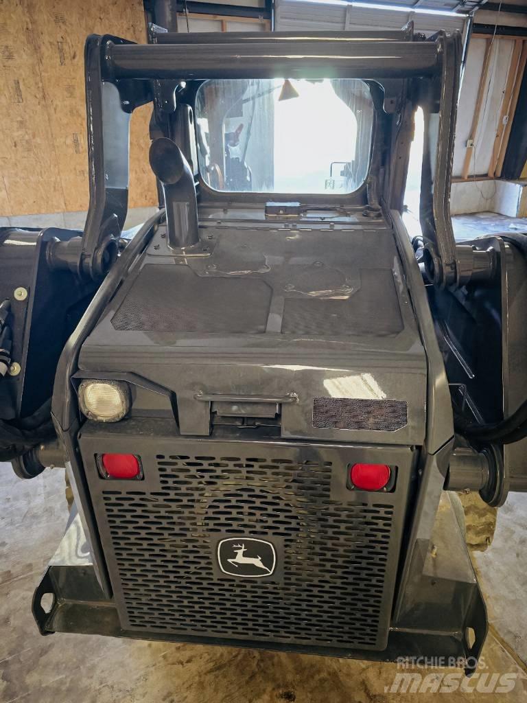 John Deere 325 G Kompaktlader