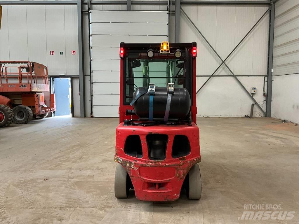 Hyster H 2.5 FT Gas Stapler