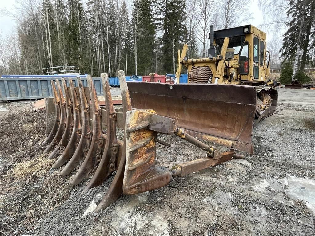CAT D6D Bulldozer