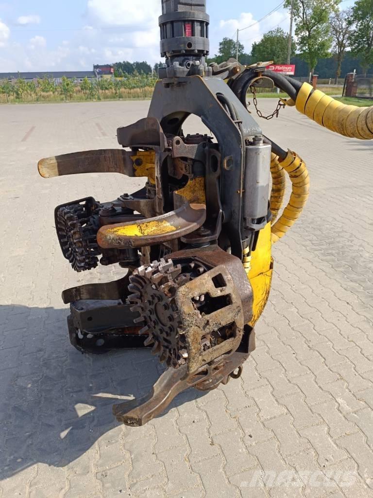 Ponsse Fox Harvester