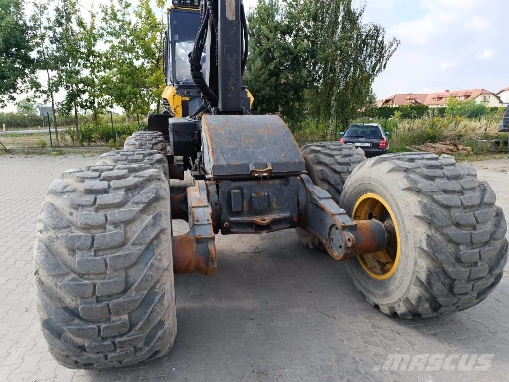 Ponsse Fox Harvester