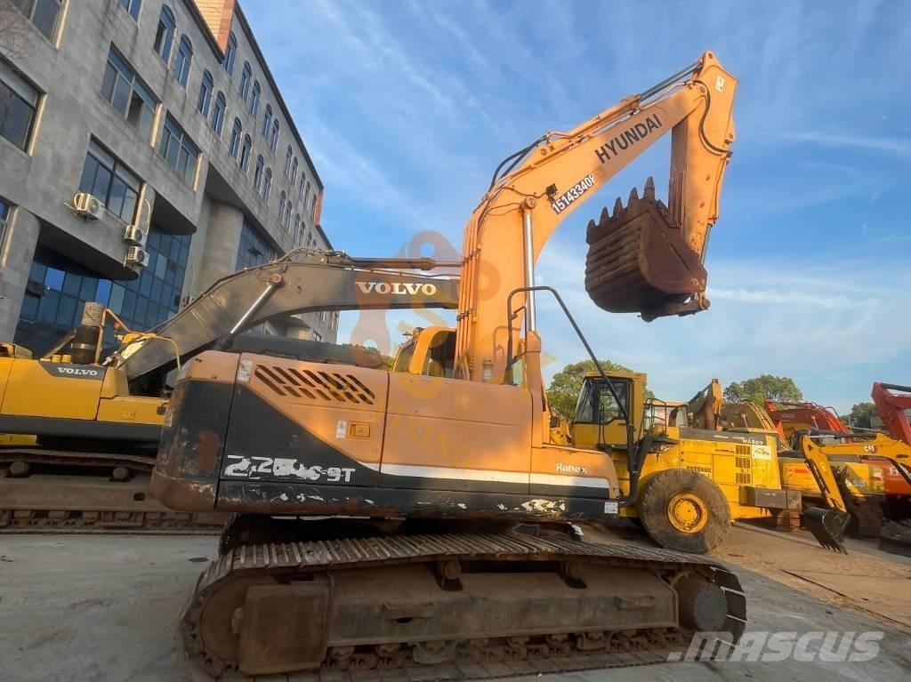 Hyundai R 225 -9 Raupenbagger