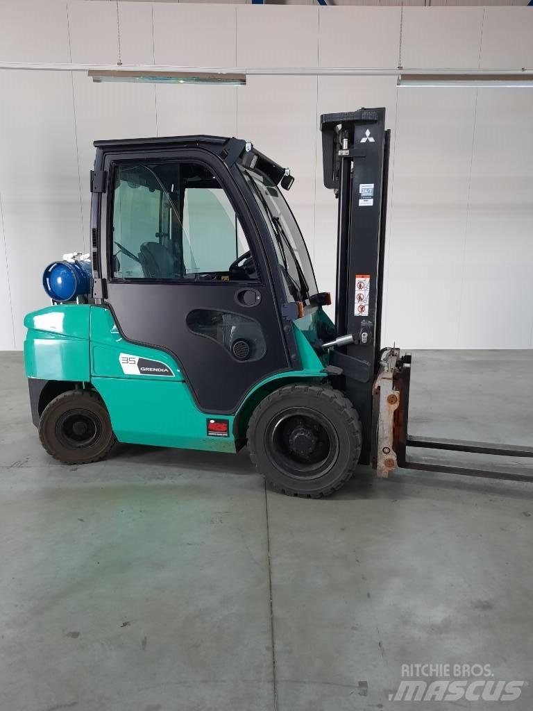 Mitsubishi FG35NT Gas Stapler