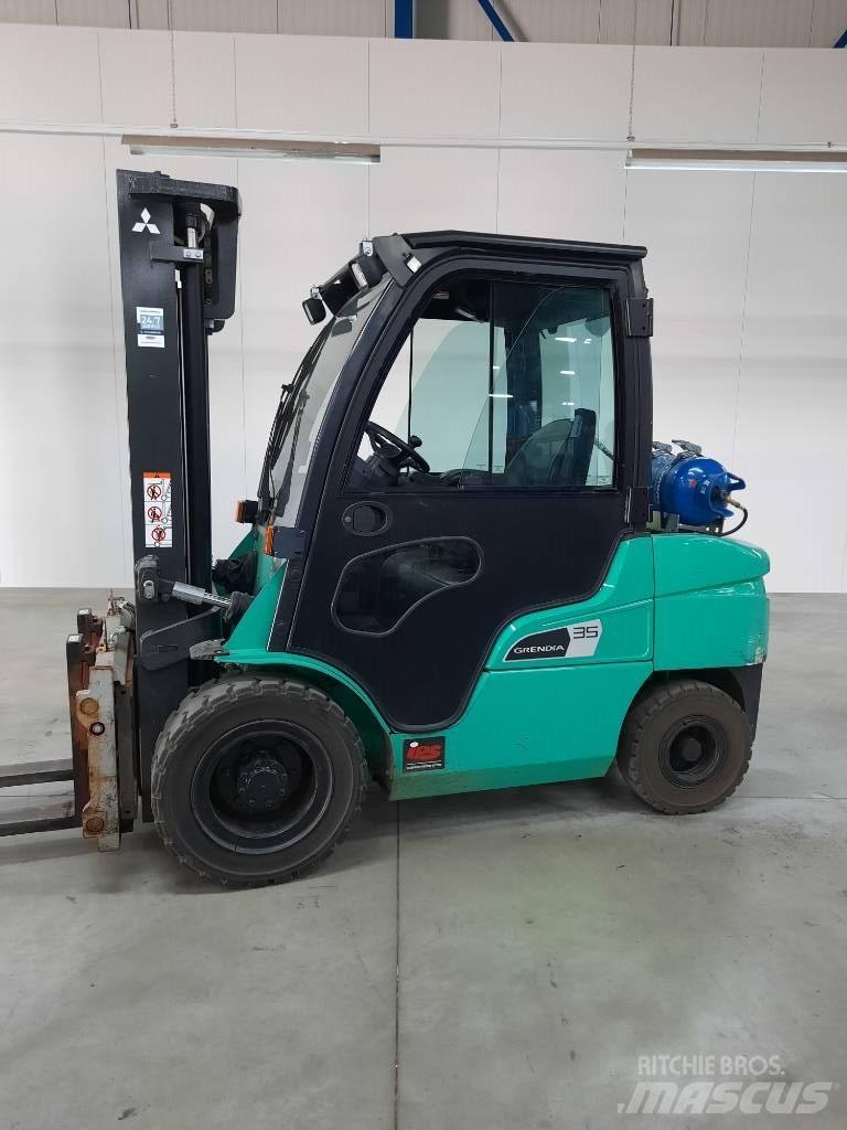Mitsubishi FG35NT Gas Stapler