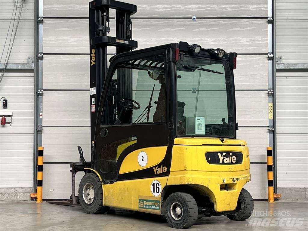 Yale ERP30VL Elektro Stapler