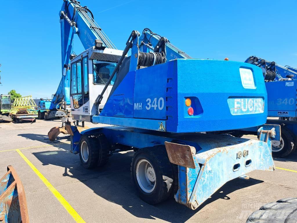 Fuchs MHL340D Materialumschlag