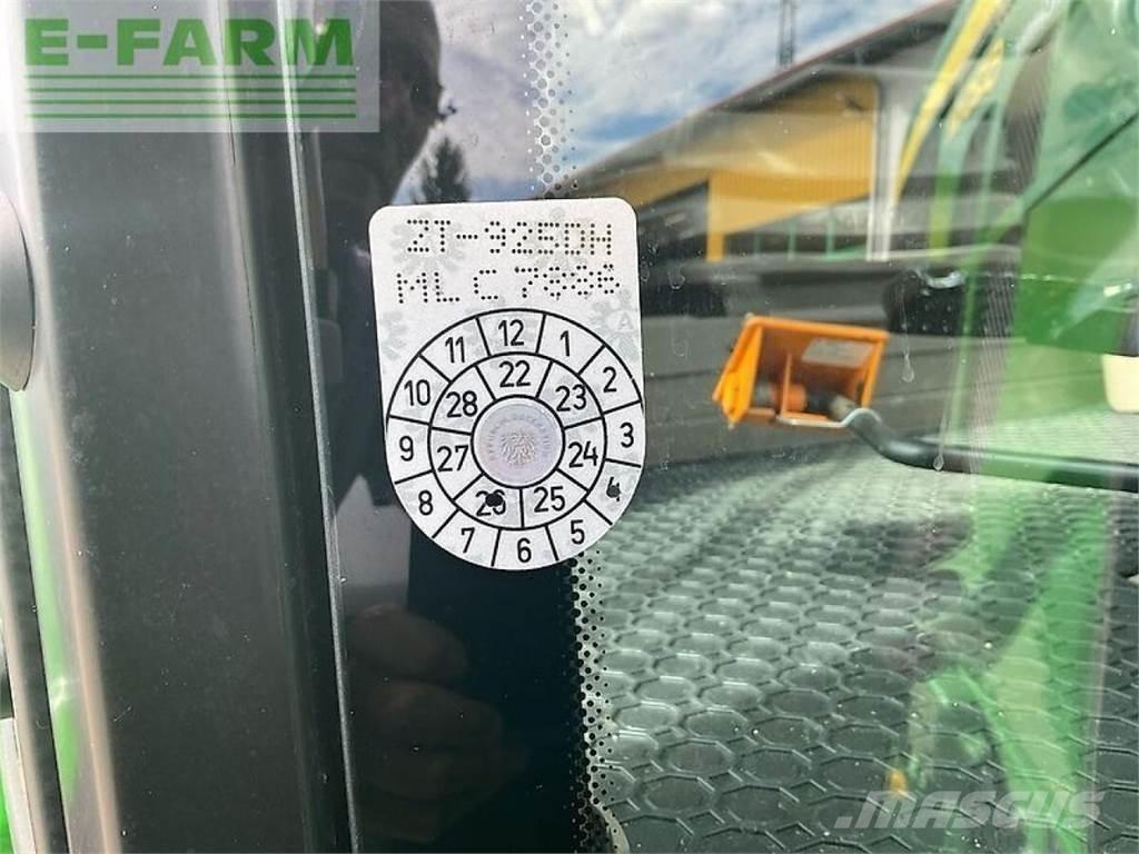 John Deere 6120m Traktoren