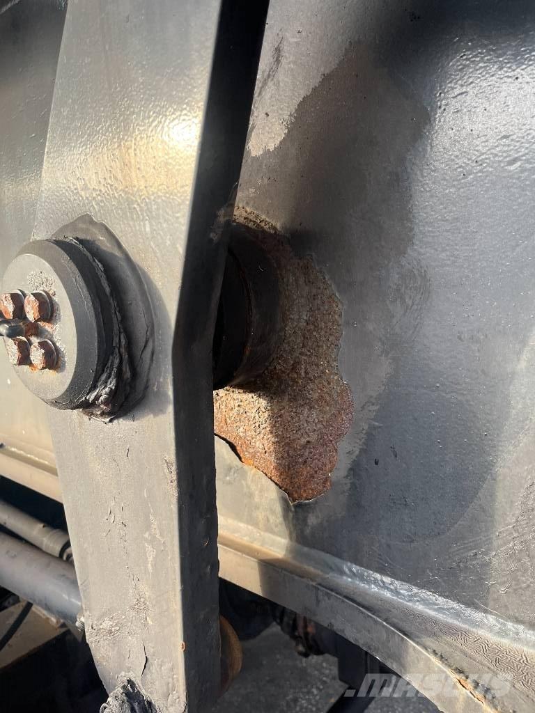 Sennebogen 6180 HDSL Hafenkrane