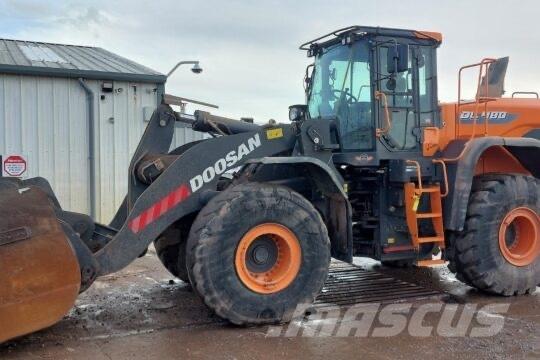 Develon DL 480-7 Baggerlader