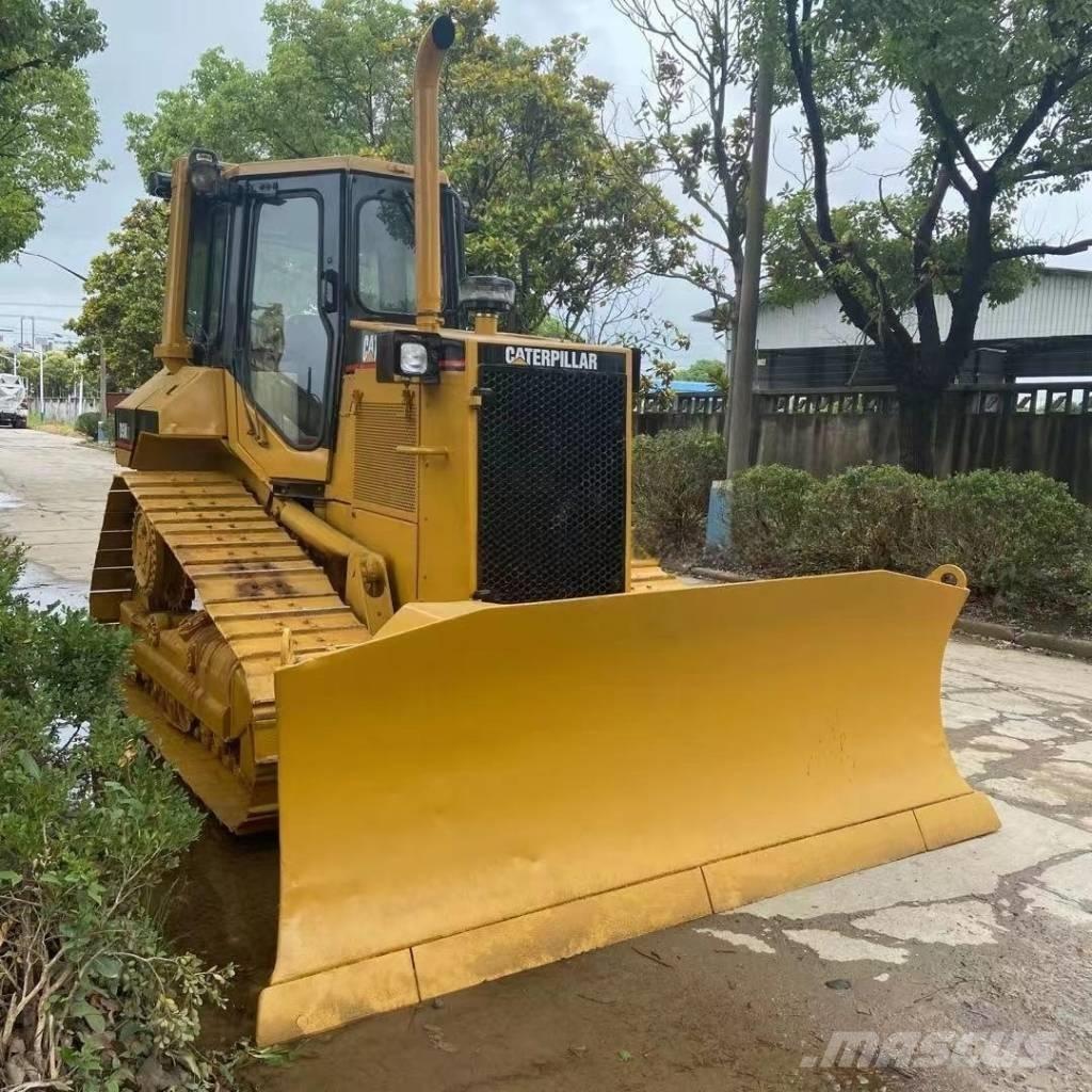 CAT D5M Bulldozer