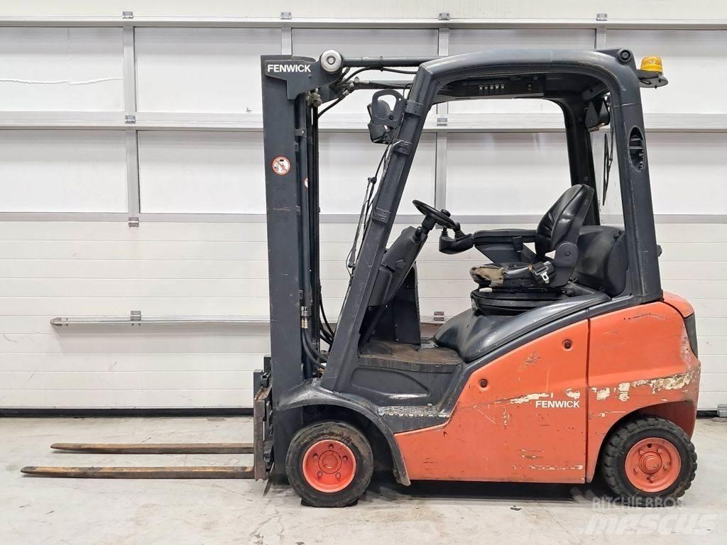 Linde H16D-01 Diesel Stapler