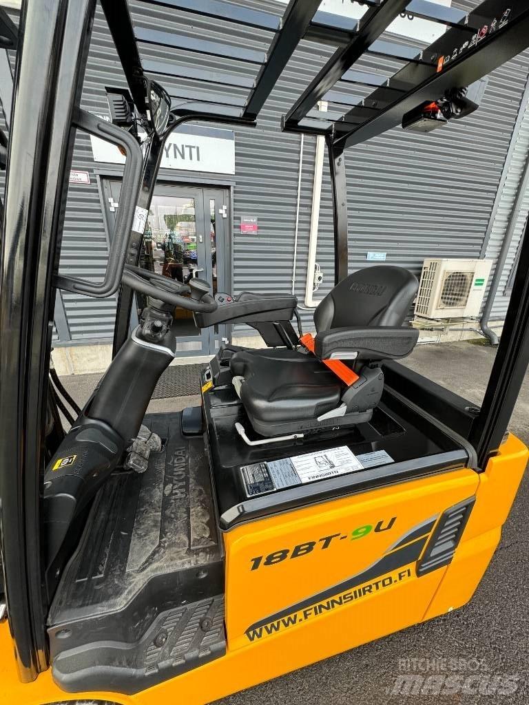 Hyundai 18BT-9U Elektro Stapler