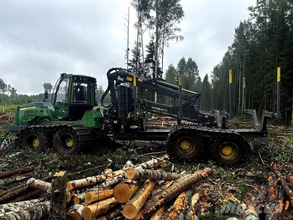 John Deere 1510G Forwarder