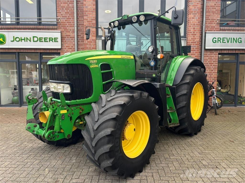 John Deere 7530 Traktoren