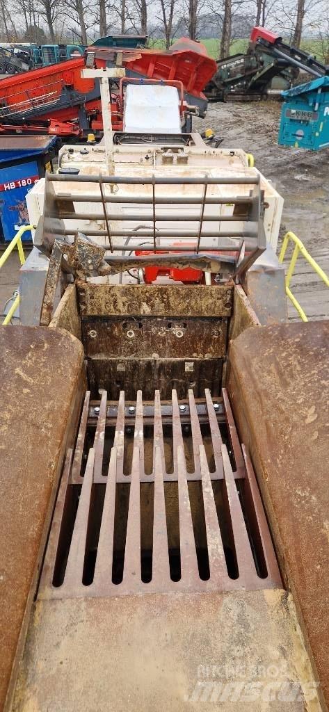 Sandvik QJ 241 Mobile Brecher