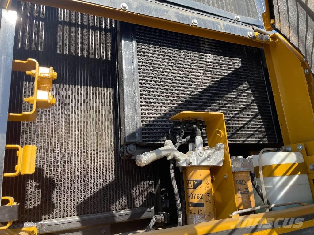 CAT 330 D Raupenbagger