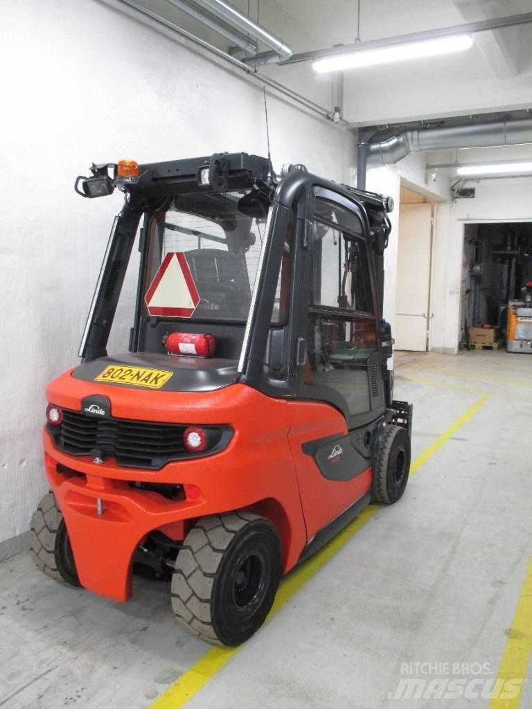 Linde H25D Diesel Stapler