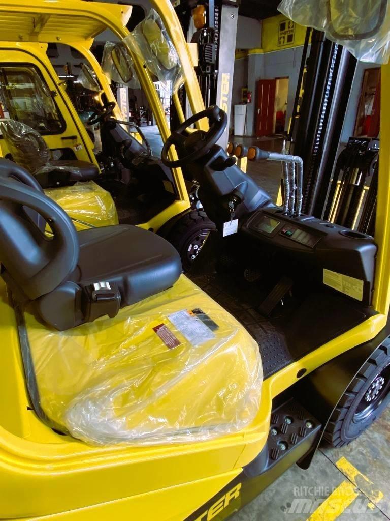 Hyster H3.5UT Diesel Stapler
