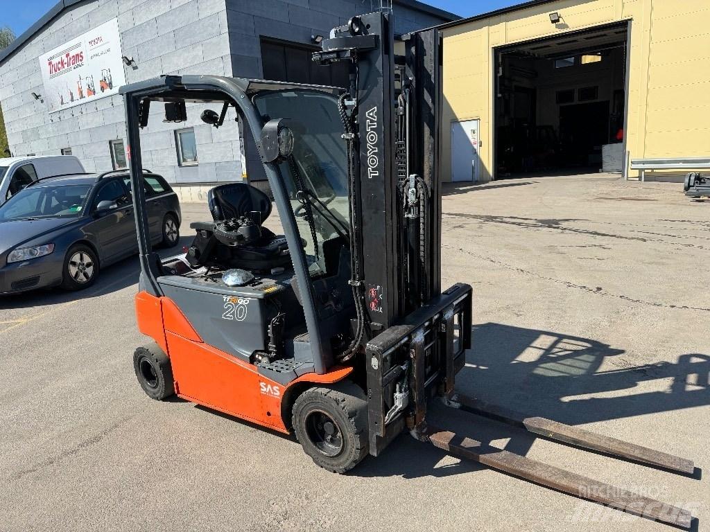 Toyota 8FBM20T Elektro Stapler