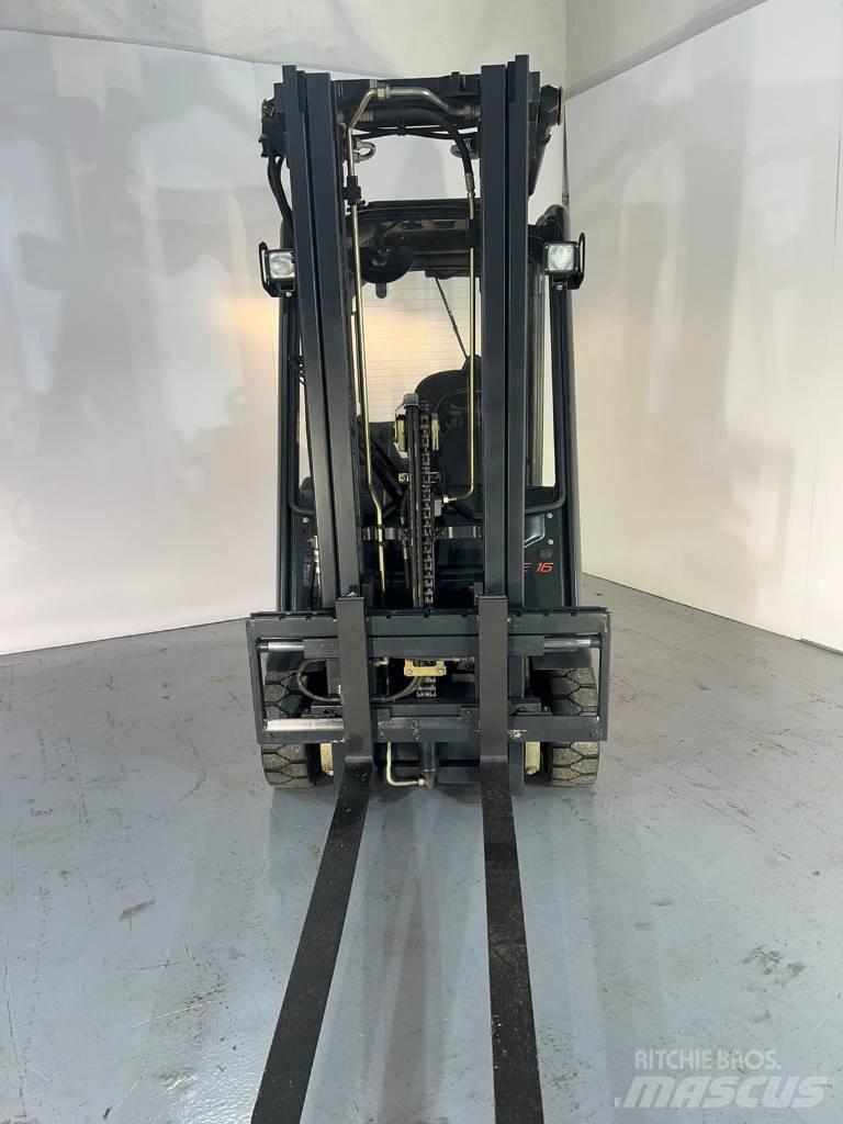 Linde E16 Elektro Stapler