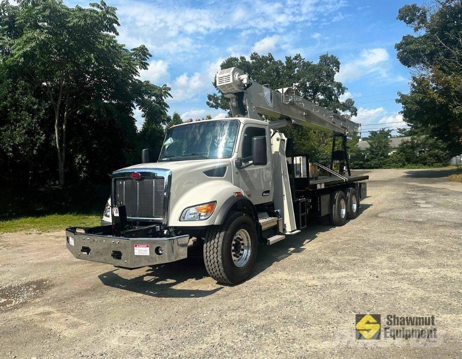 National Crane 8100D Raupenkrane