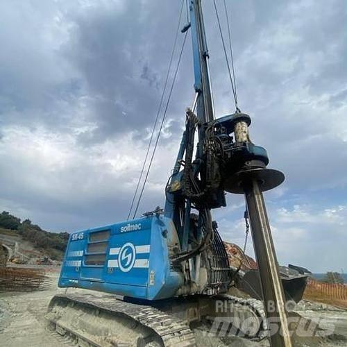 Soilmec SR45 Rammen