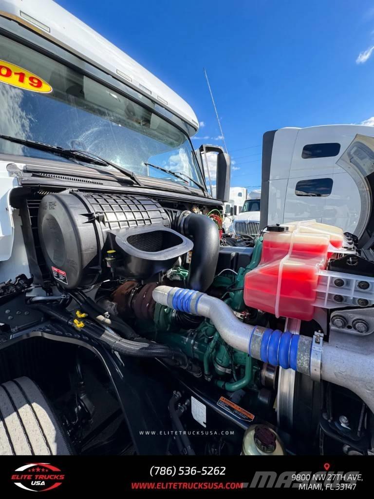 Volvo Commercial VNL Sattelzugmaschinen