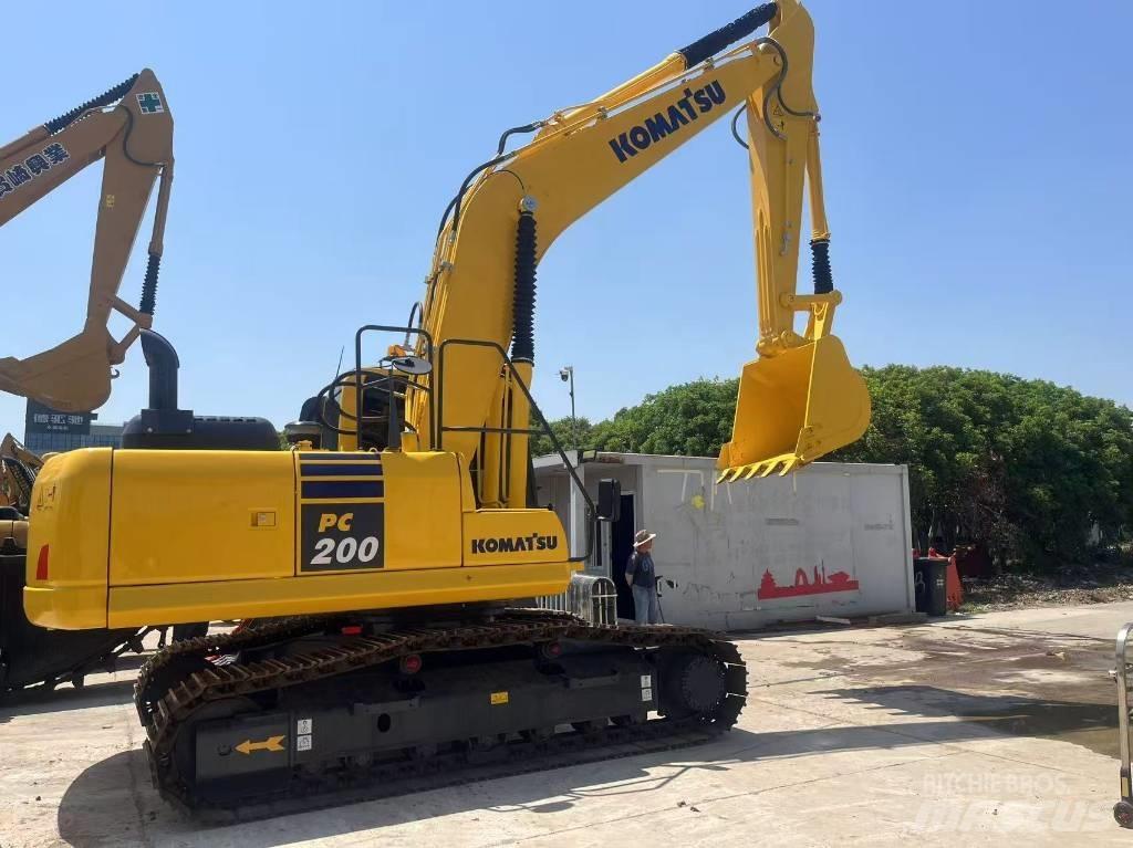 Komatsu PC 200 Raupenbagger