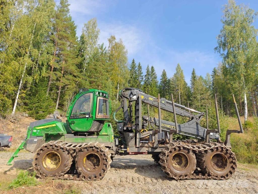 John Deere 1010 G Forwarder
