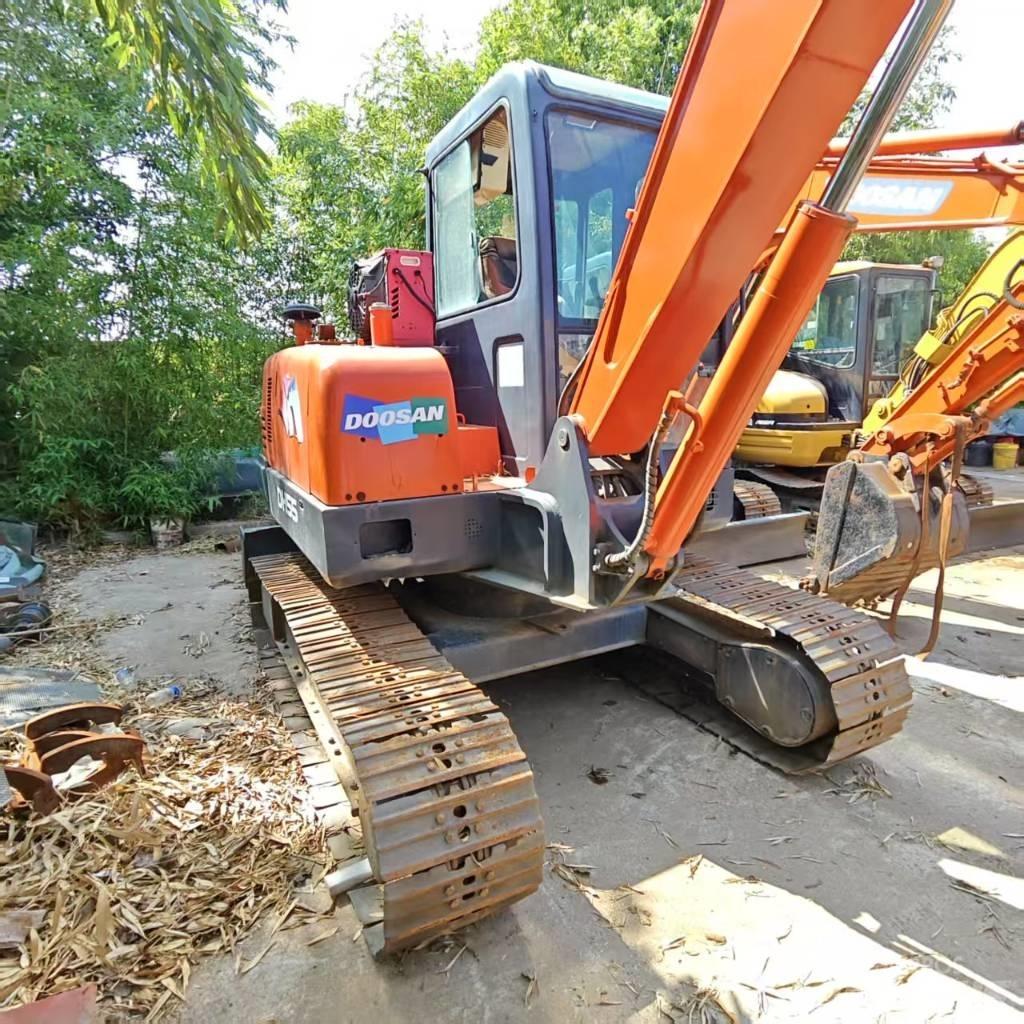 Doosan DH 55-V Minibagger < 7t