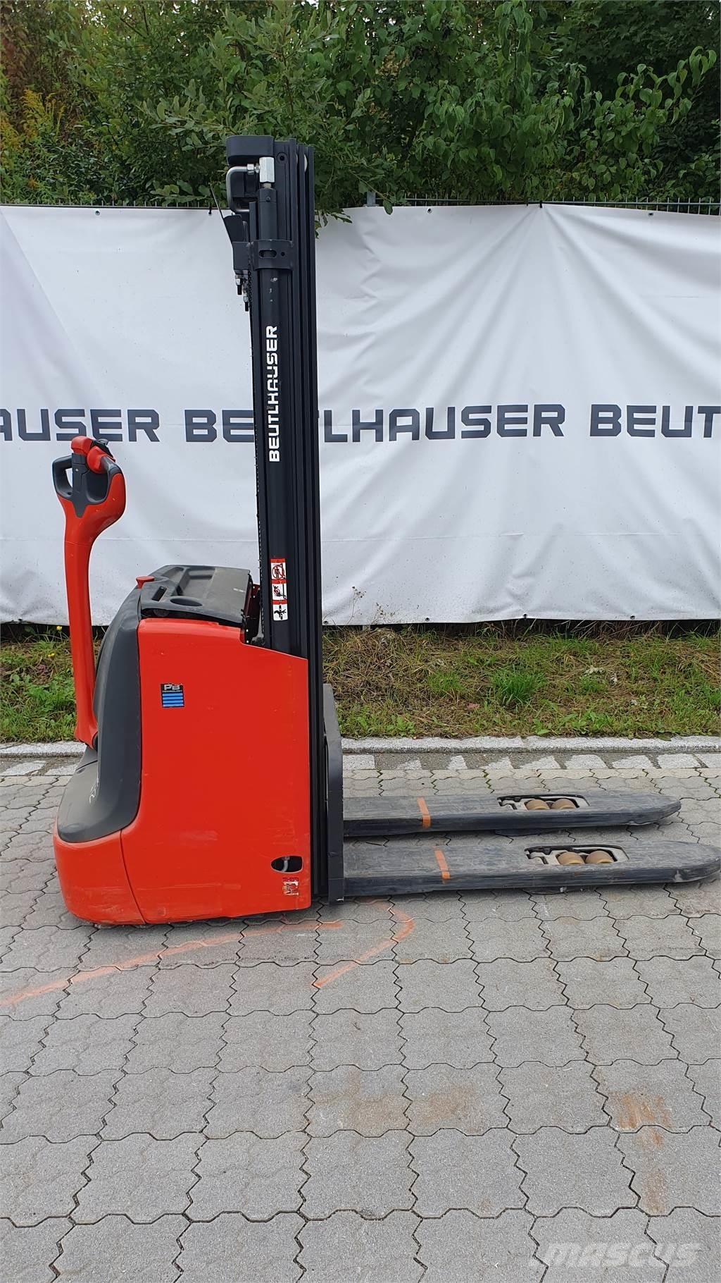 Linde L12i Deichselstapler