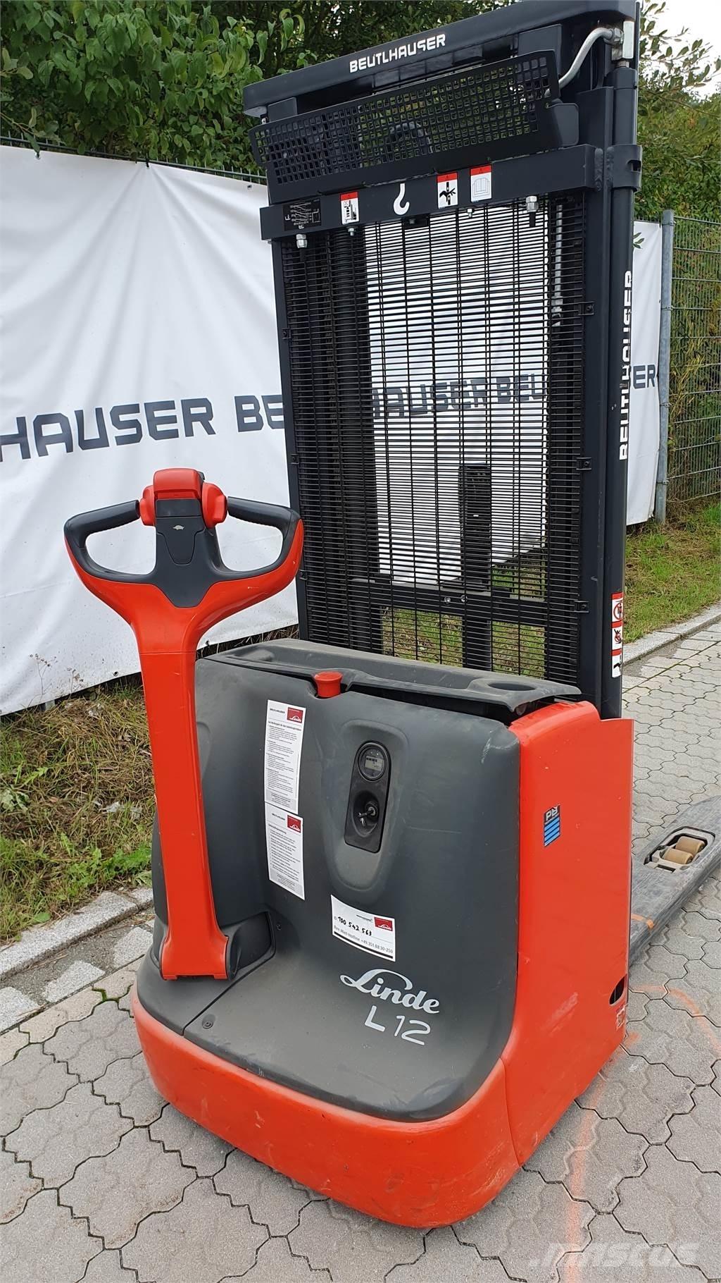 Linde L12i Deichselstapler