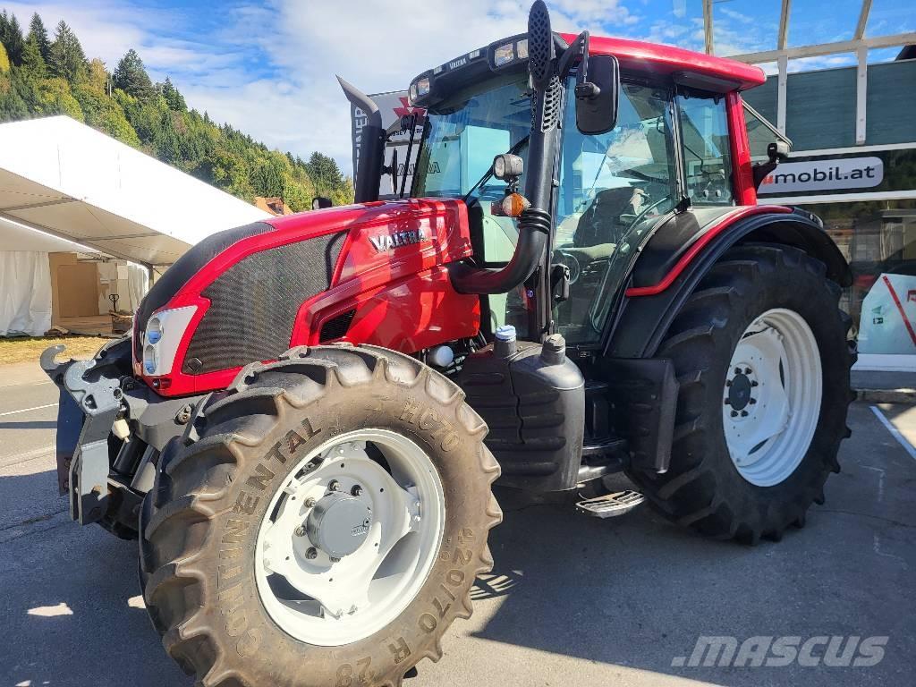 Valtra N 103.4 Traktoren