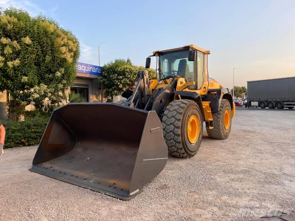 Volvo L120H Radlader