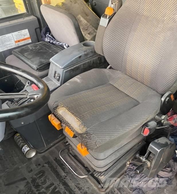 Komatsu HD 405-7 Dumper - Starr